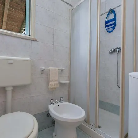 Casa Botte بيت للعطل *